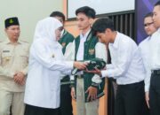 Gubernur Khofifah Perkuat Komitmen Pendidikan Vokasi, Ribuan Siswa SMK Berangkat ke Luar Negeri