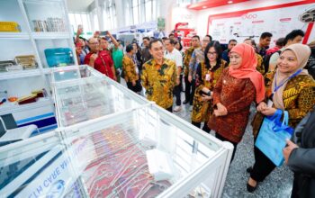 Gubernur Khofifah Tekankan Pentingnya Peningkatan TKDN Produk Alat Kesehatan untuk Perkuat Industri Kesehatan Nasional