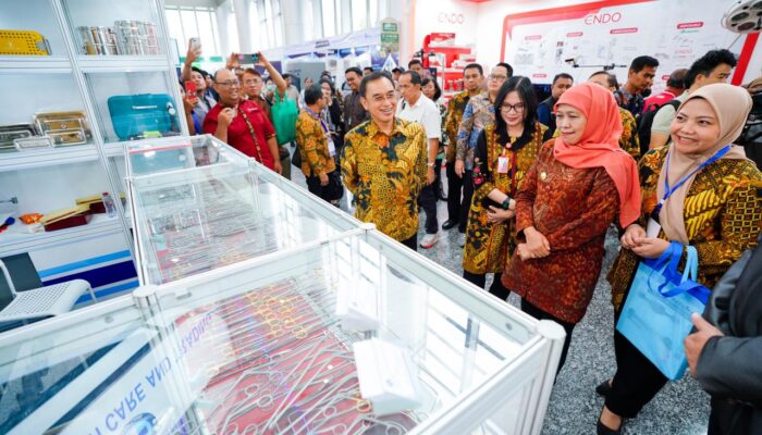 Gubernur Khofifah Tekankan Pentingnya Peningkatan TKDN Produk Alat Kesehatan untuk Perkuat Industri Kesehatan Nasional