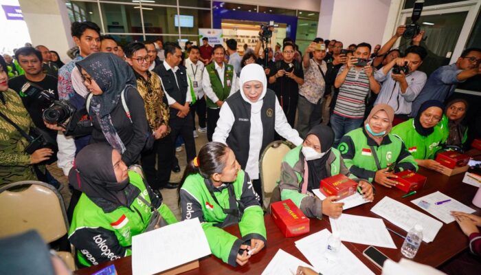 Gubernur Khofifah Dorong Sinergi Berkelanjutan untuk Perluas Program CKG Gratis bagi Komunitas Pekerja Informal di Jawa Timur