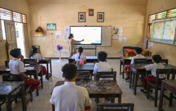 Pemerintah Perkuat Pembelajaran Digital di Teluk Bintuni Guna Pangkas Kesenjangan Pendidikan Wilayah 3T