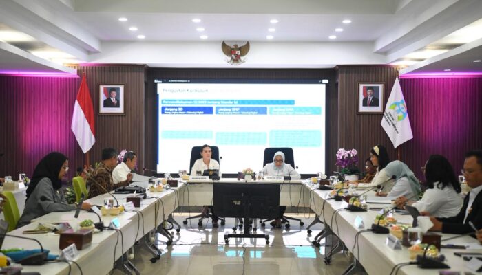 Pemerintah Percepat Penguatan Ruang Digital Aman Seiring Lonjakan Pengguna Internet Anak