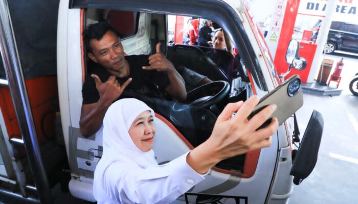Gubernur Khofifah Pastikan Pasokan Biosolar di Jawa Timur Aman, Perkuat Koordinasi dengan Pertamina dan PLN Jaga Stabilitas Energi