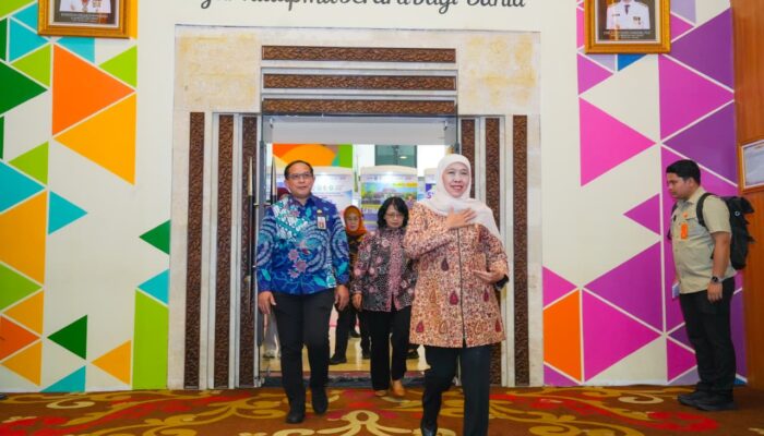 Gubernur Khofifah Sebut Implementasi Proyek Perubahan sebagai Mahkota PKN II dalam Mendorong Efektivitas Organisasi dan Kualitas Layanan