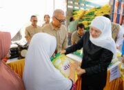 Gubernur Khofifah Pastikan Pasar Murah Jaga Stabilitas Harga, Daya Beli Masyarakat, dan Perkuat Pengendalian Inflasi di Jawa Timur