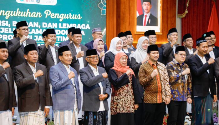 Gubernur Khofifah Ajak MUI Jawa Timur Perkuat Sinergi Cegah Kerentanan Sosial dan Kembangkan Dakwah Digital Moderat