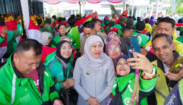 Keringanan Pajak Kendaraan Bantu Ojol di Tengah Tantangan Ekonomi, Gubernur Khofifah Pastikan Kebijakan Berpihak pada Masyarakat