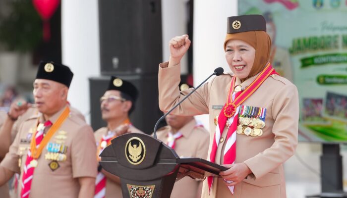 Gubernur Khofifah Lepas 1.537 Kontingen Pramuka Jatim ke Jamnas XII, Pesankan Perkuat Persatuan dan Nasionalisme