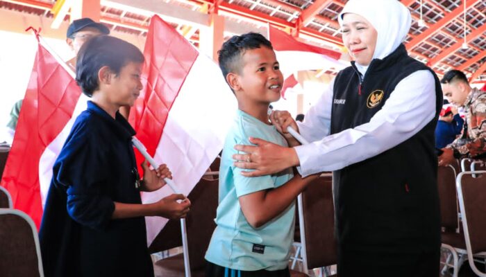Gubernur Khofifah: Indonesia Emas 2045 Ada di Tangan Generasi Muda, Pendidikan Jadi Kunci Masa Depan Bangsa