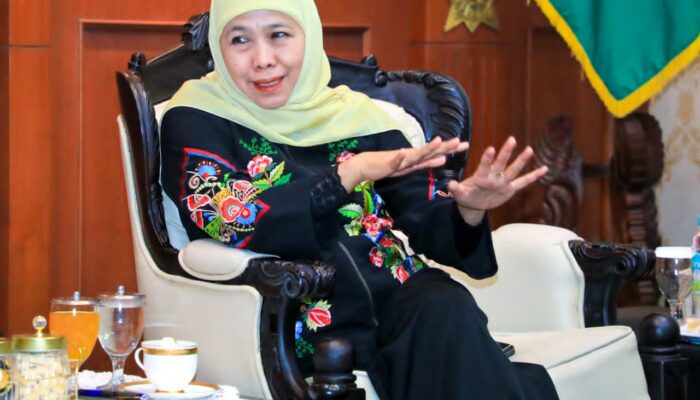IKA UNAIR Buka Akses Magang dan Karier Internasional, Gubernur Khofifah Tekankan Pentingnya Penguatan SDM