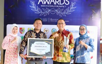 Kabiro Adpim Jatim Pulung Chausar Raih Penghargaan Kepemimpinan Komunikasi Kolaboratif, Perkuat Kepercayaan Publik