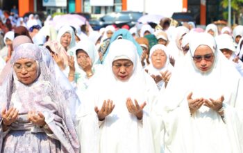 Dari OMC hingga Sholat Istisqa’, Gubernur Khofifah Perkuat Ikhtiar Hadapi Dampak Kemarau Panjang di Jatim
