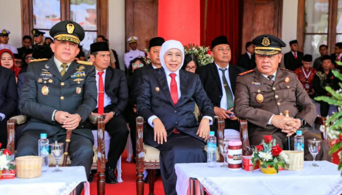 Gubernur Khofifah Tekankan Pentingnya Persatuan, Kemandirian Ekonomi, dan Kualitas SDM dalam Mengamalkan Pancasila