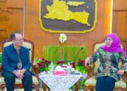 Gubernur Khofifah Terima Evaluasi BPKP Jatim, Dorong Program Pembangunan Tepat Sasaran dan Berdampak bagi Masyarakat