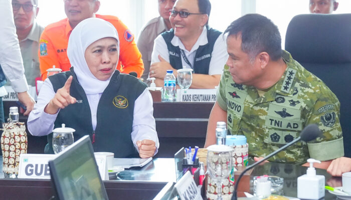Gubernur Khofifah Gelar Rakor Karhutla Bersama Kepala BNPB dan KSAD di Kota Batu