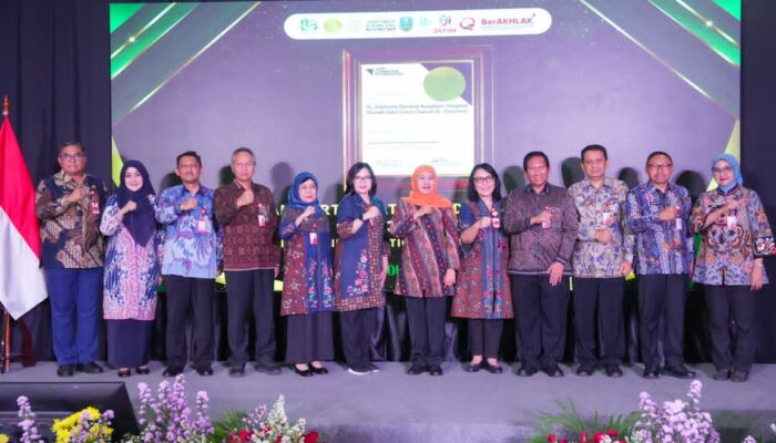 RSUD Dr Soetomo Raih Akreditasi JCI 3 Kali Berturut, Gubernur Khofifah Ajak Tingkatkan Kepercayaan Publik